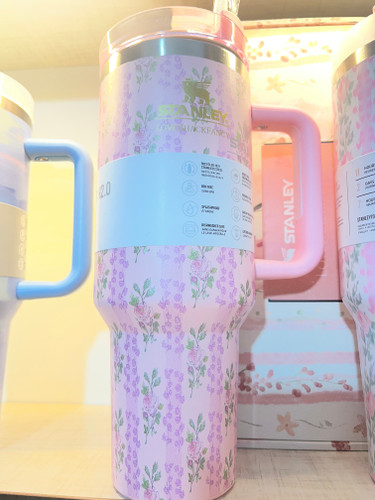 تراول ماگ استنلی گلدار صورتی با پک اصلی